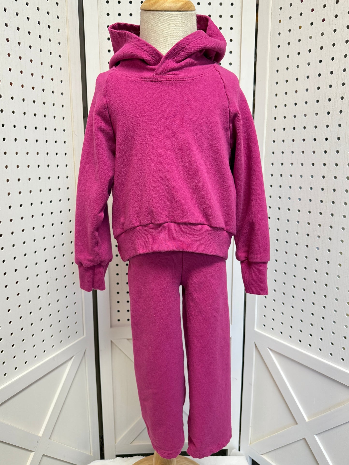*PREORDER* Fuschia Sweatsuit