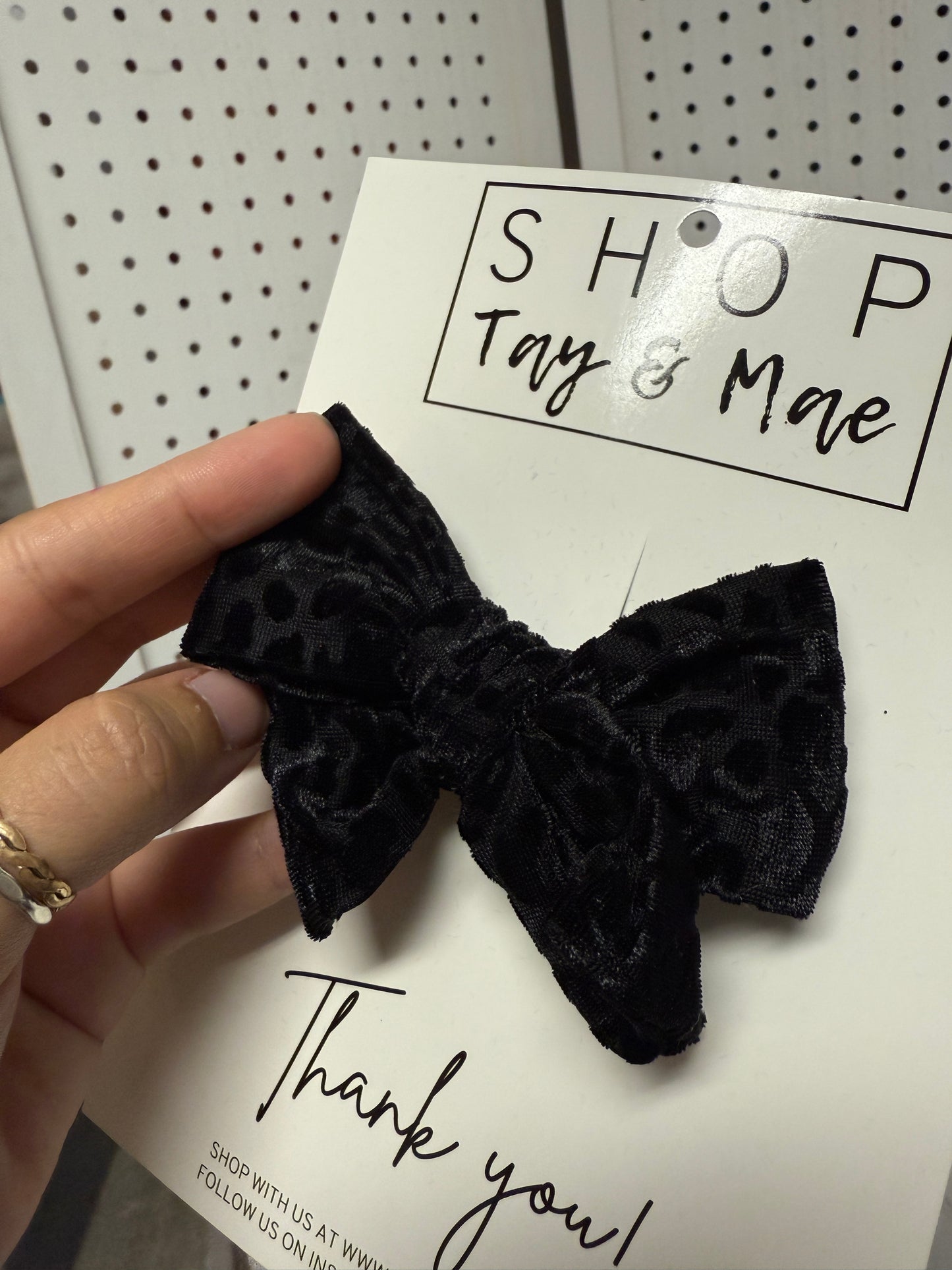 Mae & Tay Bows (All sizes)